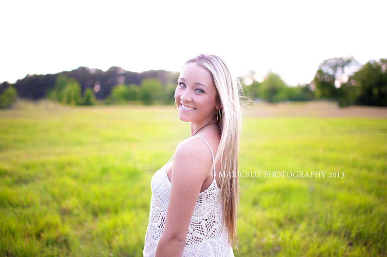 Maricruz Photography | Spring TX Senior Photographer