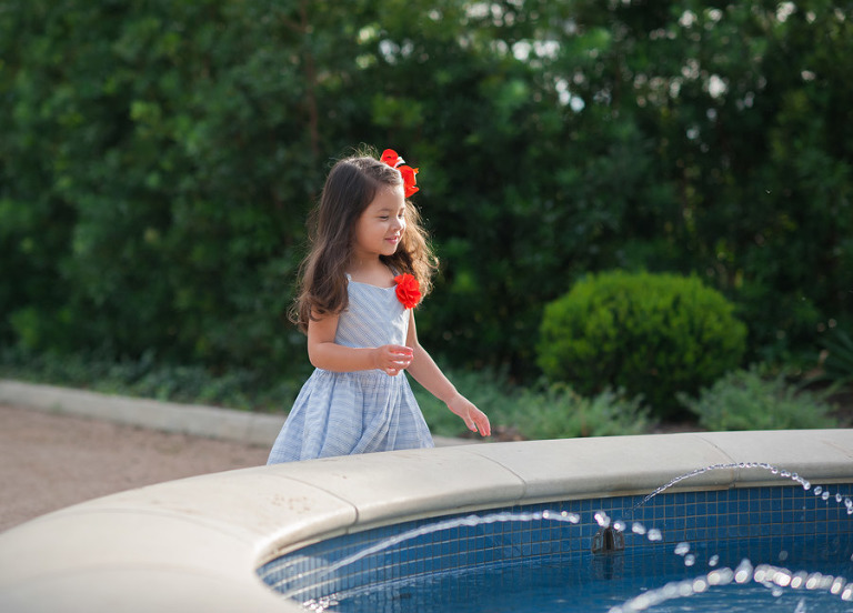 More bubbles... Houston Texas Children Photographer 