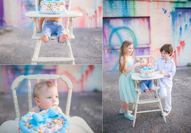 Photography of a sibling smash cake session in Houston Texas.